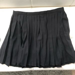 Forever 21 black skirt